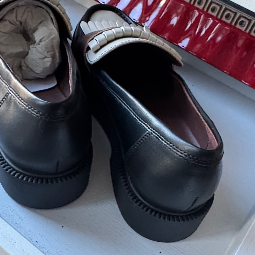 Marc Fisher Black and Cream Loafers with Brown Accent - Picture 4 of 6